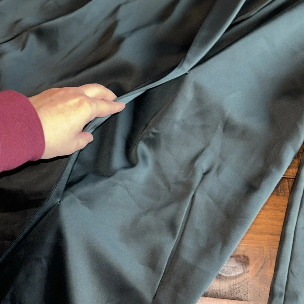 AYR Satin Robe Jacket - Picture 6 of 14